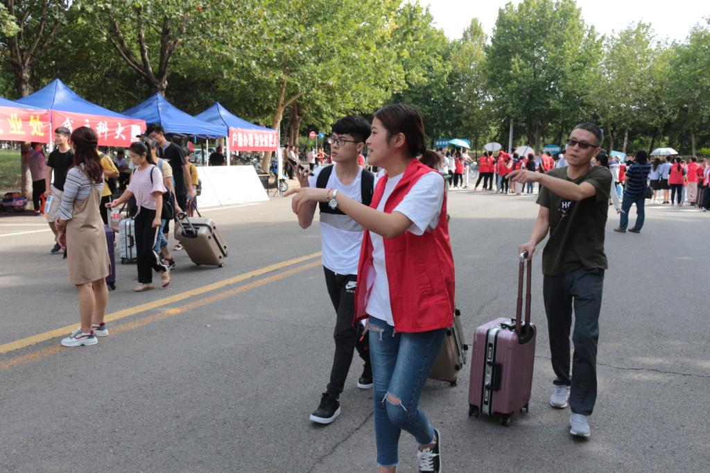 院志愿者在行动